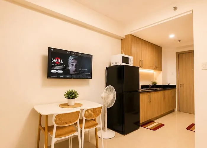 The Chill Lane- Shore Residences